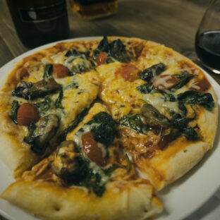 オイスターピザ